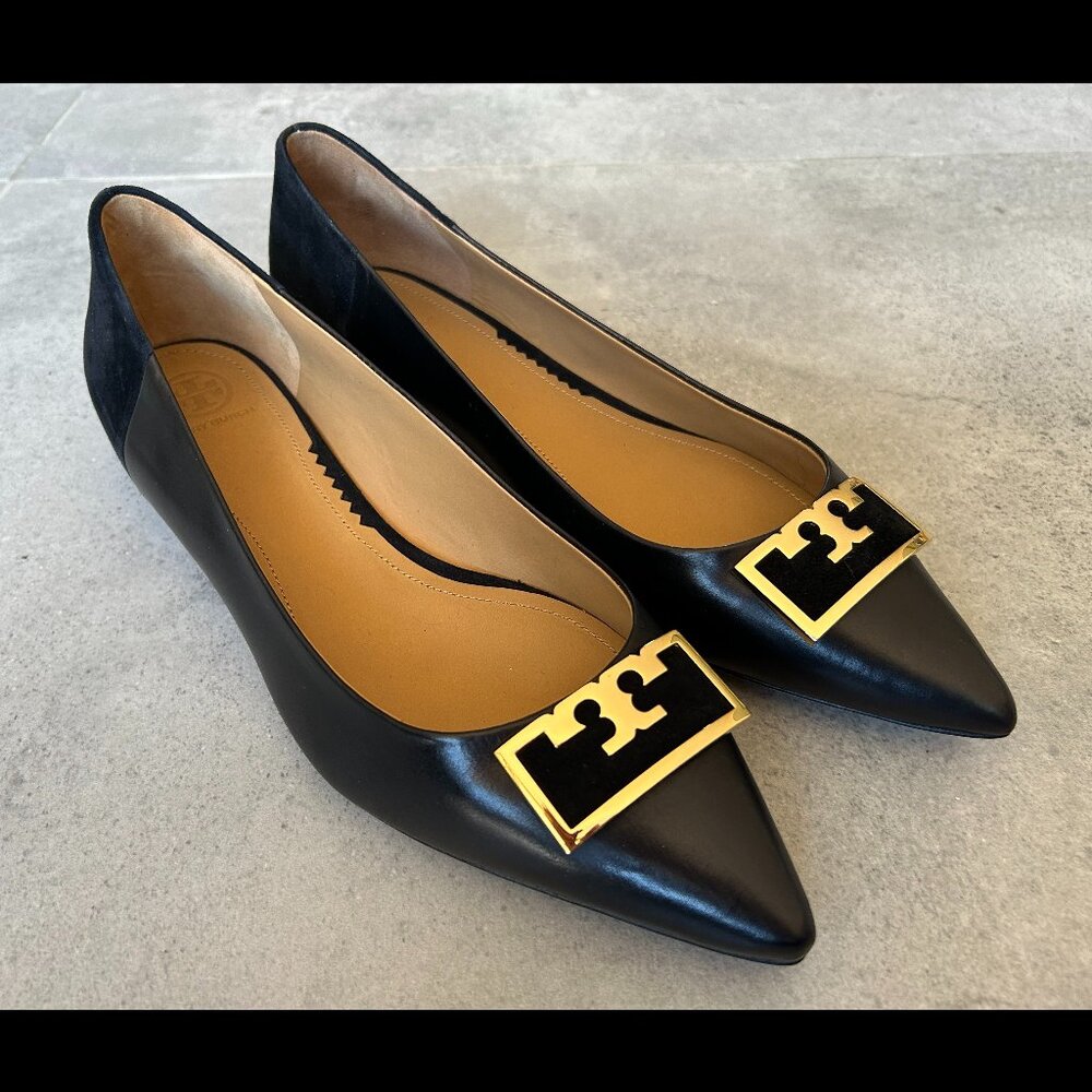 Tory Burch Black "Gigi" 20mm Pointy Toe Flat Women's, size 10.5